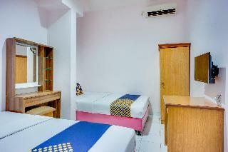 Motel Spot On 2214 Wisma Jampea