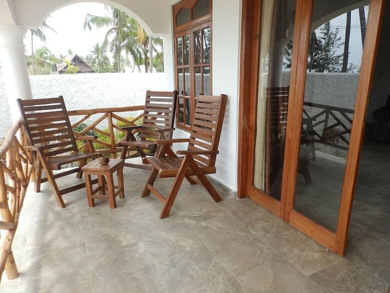 Hotel Zanzibar Bahari Villas