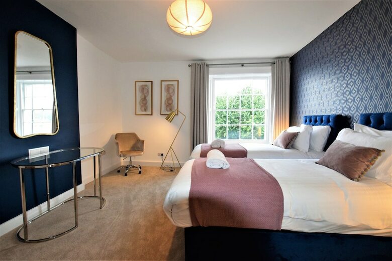 Frederick Place Your Apartment