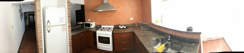 Beautiful House 2 To 9 People