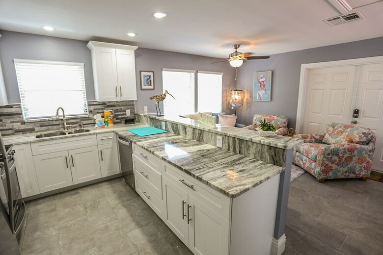 2704-2706 Estero Amazing Beach House
