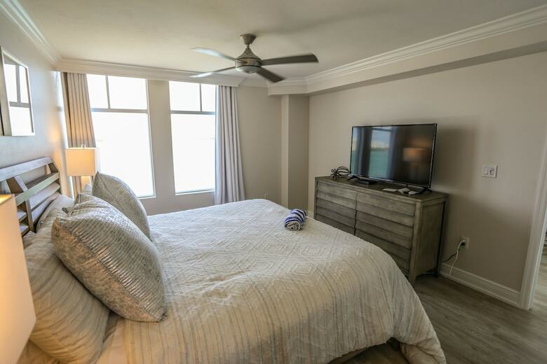 Lovers Key Resort 404