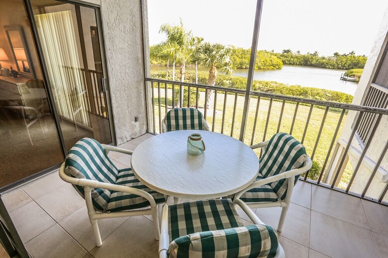 Bay Village 127