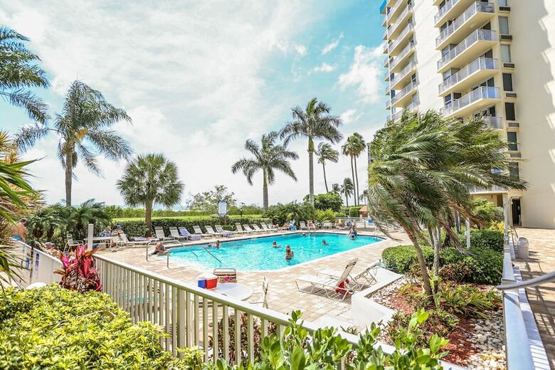 Estero Beach And Tennis 208a