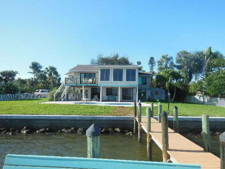 205 Bayview Avenue