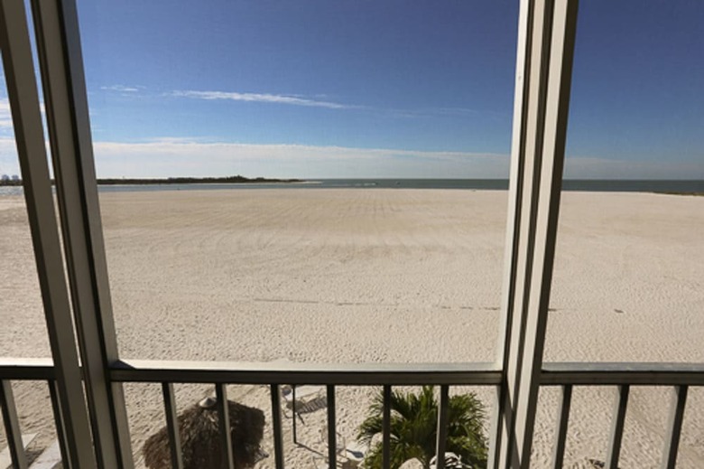 Castle Beach 204