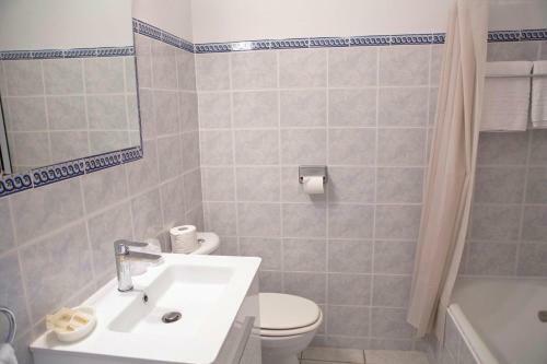 Hotel Logis H�tel Castel Mouisson