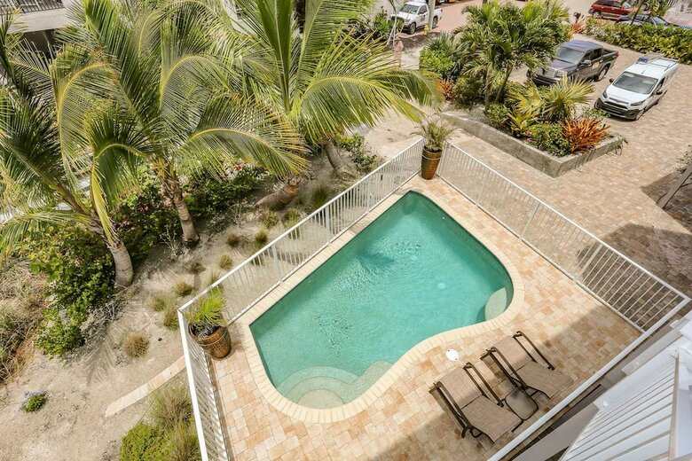 40 Gulf Beach Road - Warm Sands