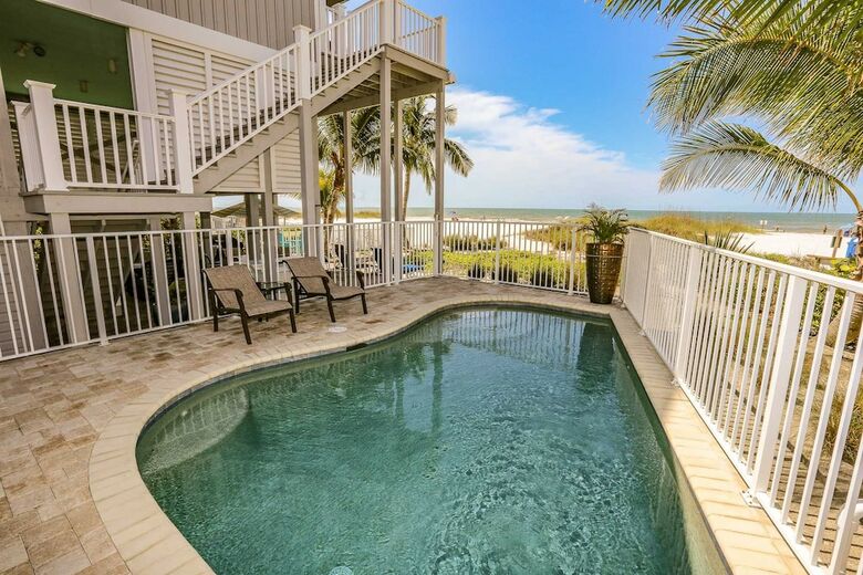 40 Gulf Beach Road - Warm Sands