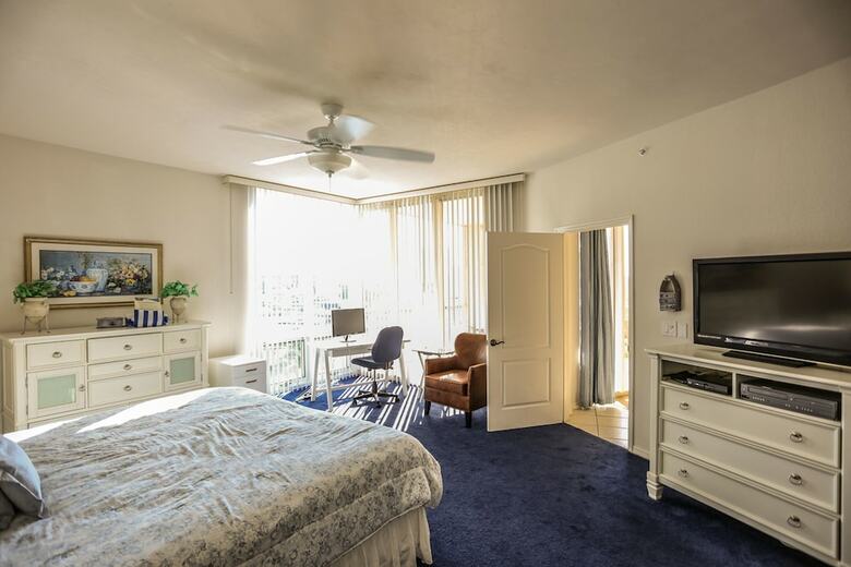Palm Harbor Club 304