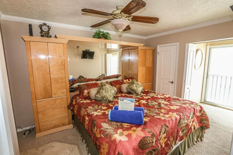 Castle Beach 406