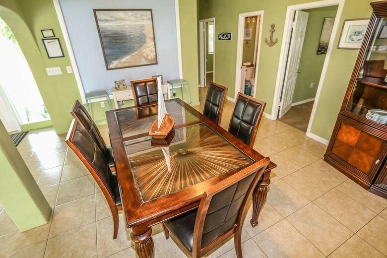 5670 Williams Dr. - M