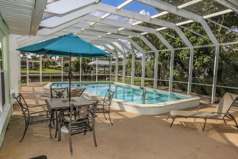 5670 Williams Dr. - M