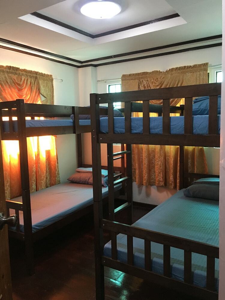 Hostal Joyful Island Hostel - Mactan Beach