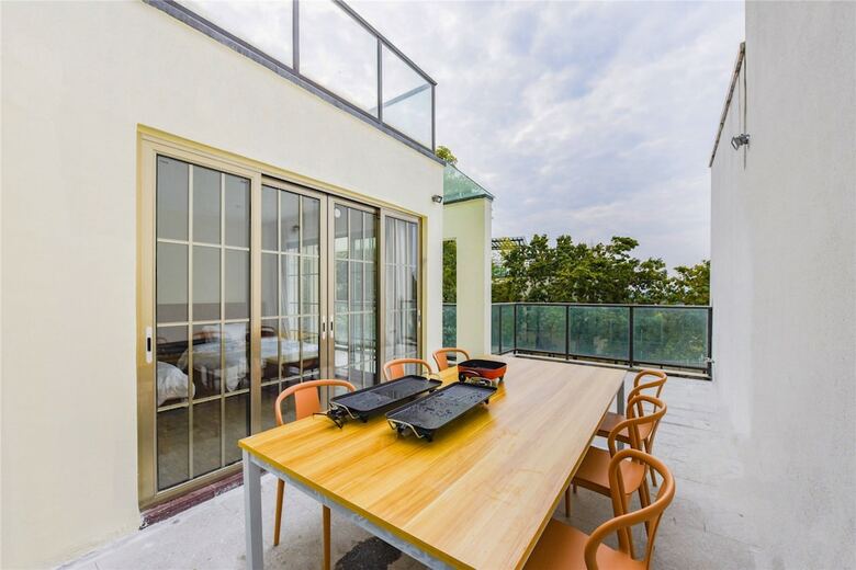 Conghua Hotspring Villa