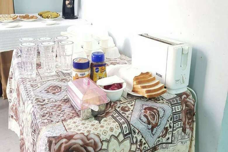 Hotel J P Residency