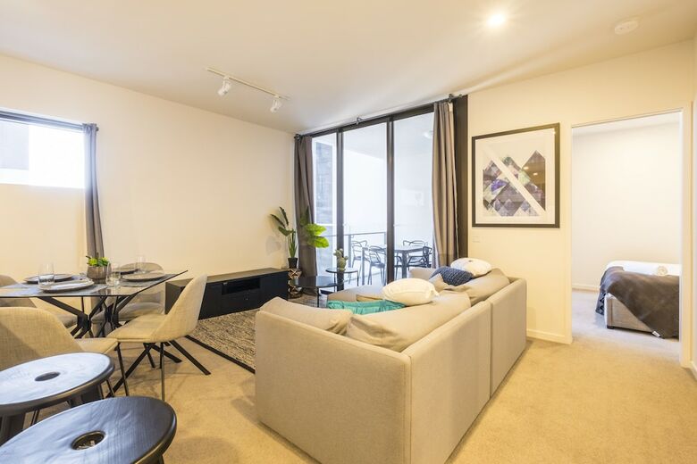 Sofun Apartment On Cordelia St