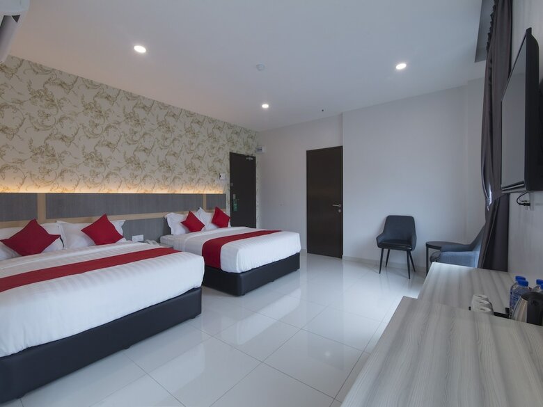 Oyo 44119 B&l Hotel