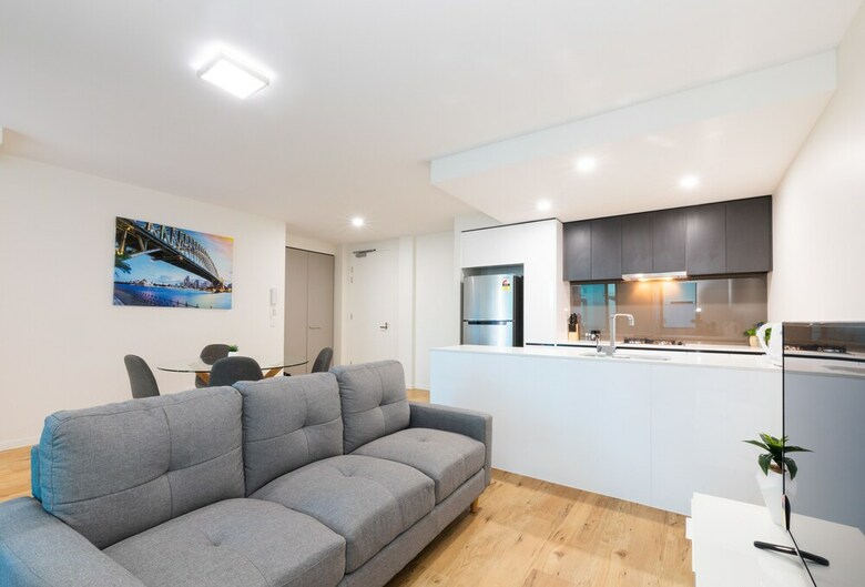 Sofun Apartment On Manning St