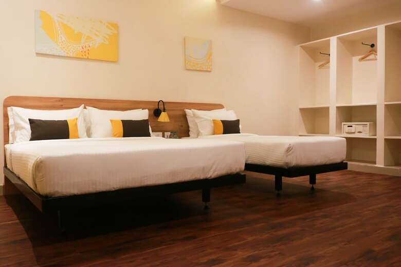 I- Stay Hotels -hitec