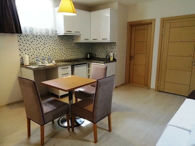 Tuzla Hill Suites