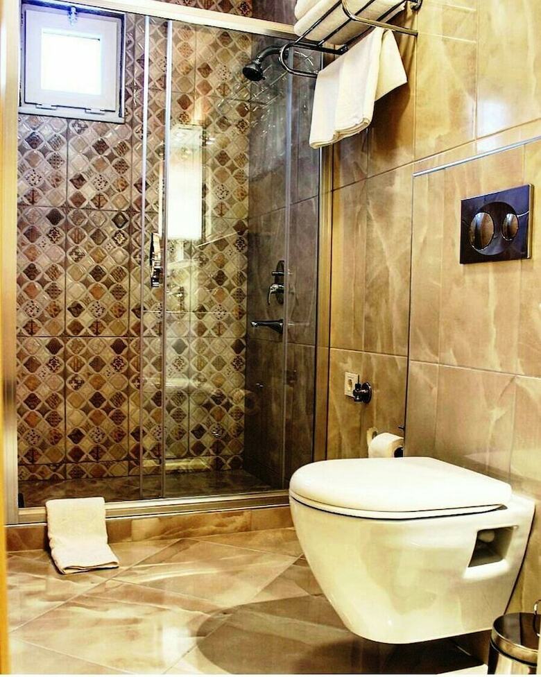 Tuzla Hill Suites