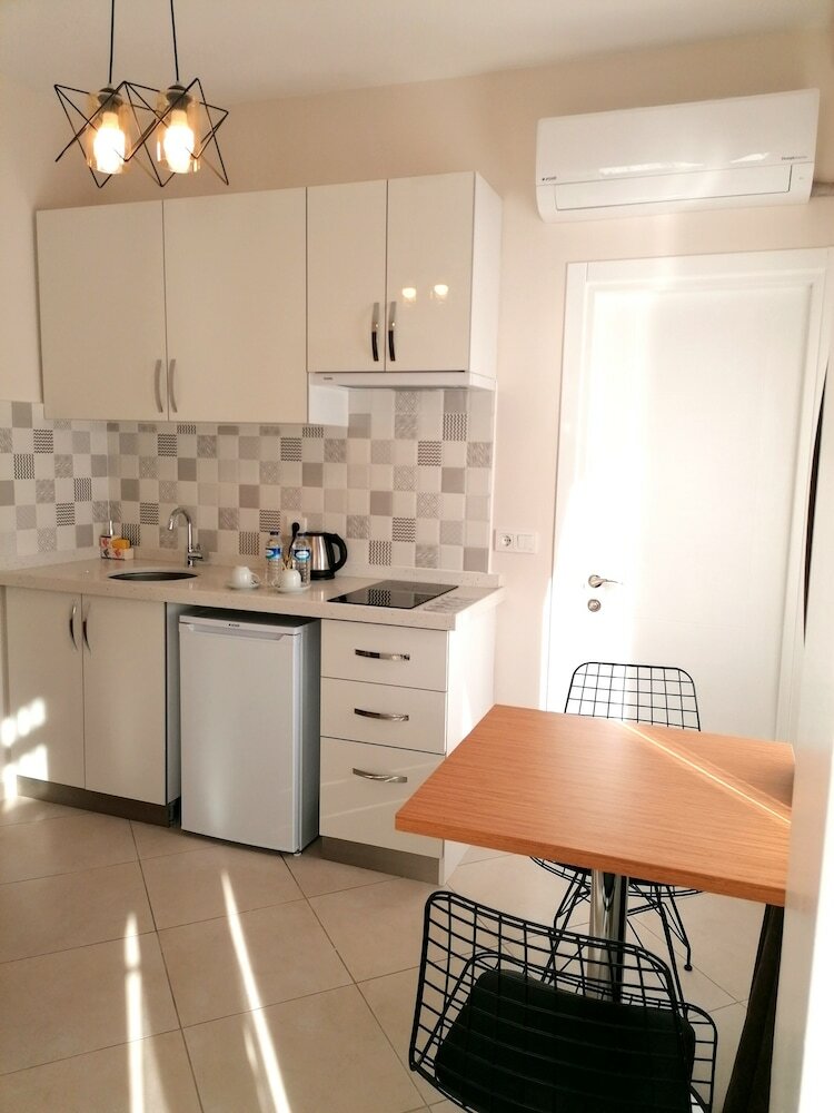 Tuzla Hill Suites
