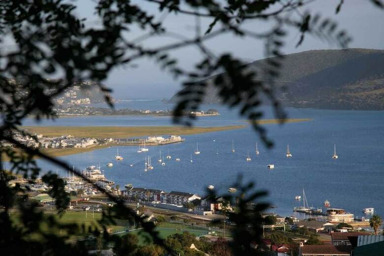 Cabana Knysna Lodge Self Catering Accommodation