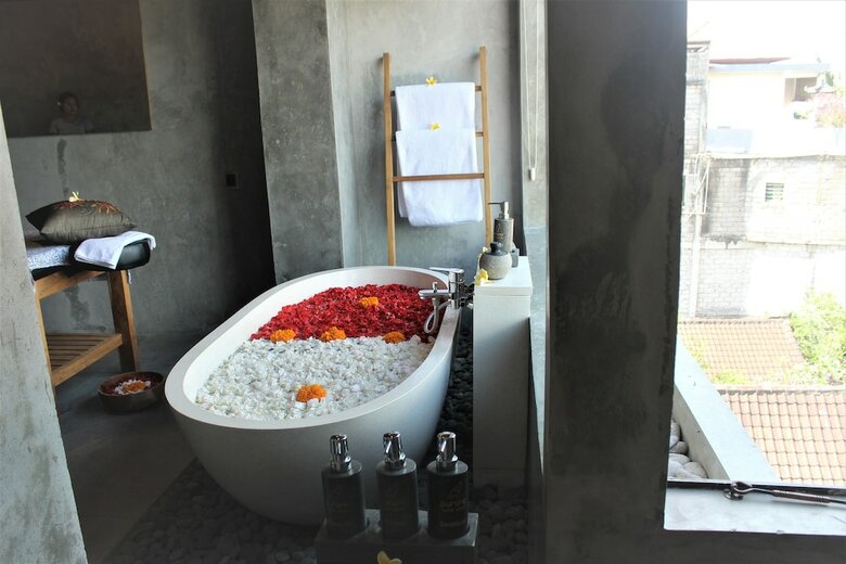 Hotel Purana Suite Ubud