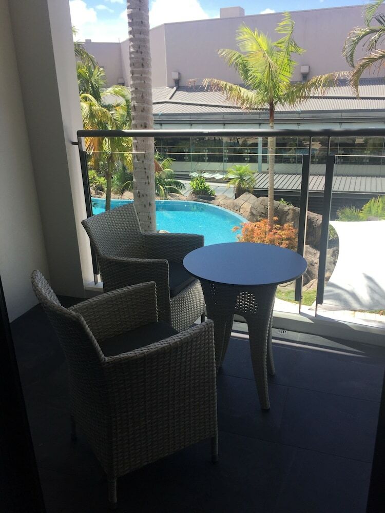 Hotel The Executive Inn