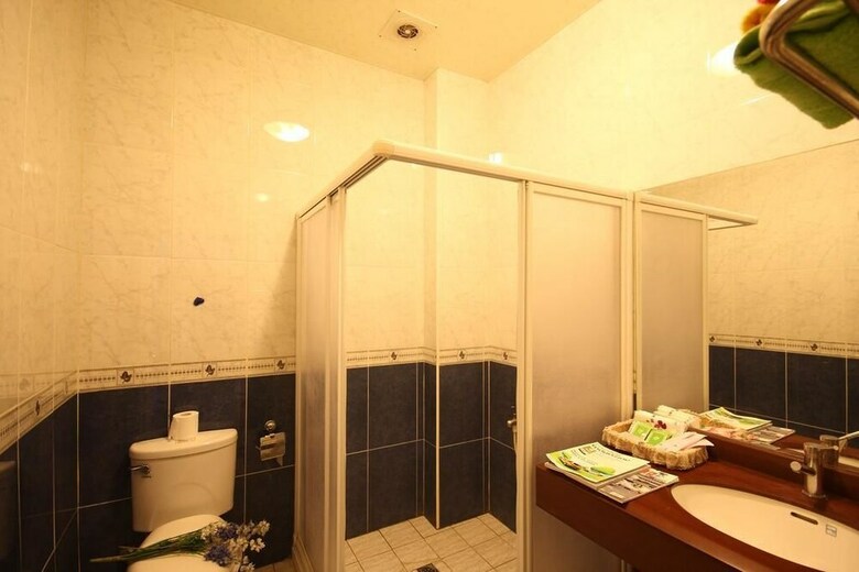 Hotel Shantyi B&B