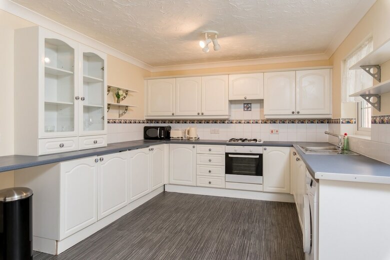 Pilgrim Gardens Holiday Home
