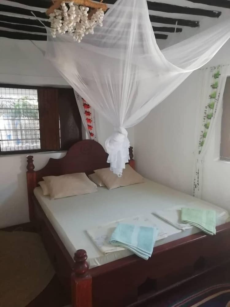 Hotel Sunny House Paje II