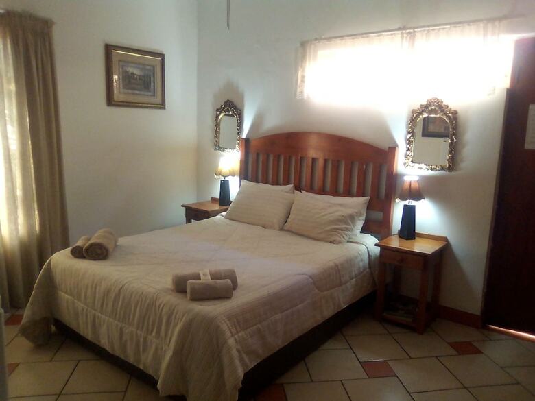Hotel Eleventh Avenue Guesthouse & Conferencing