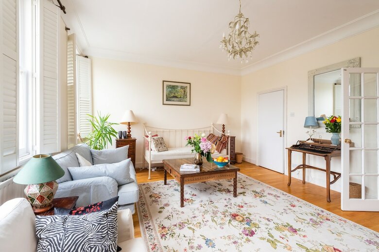 Panoramic Family Home In Maida Vale