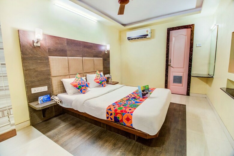 Fabhotel Laxmi