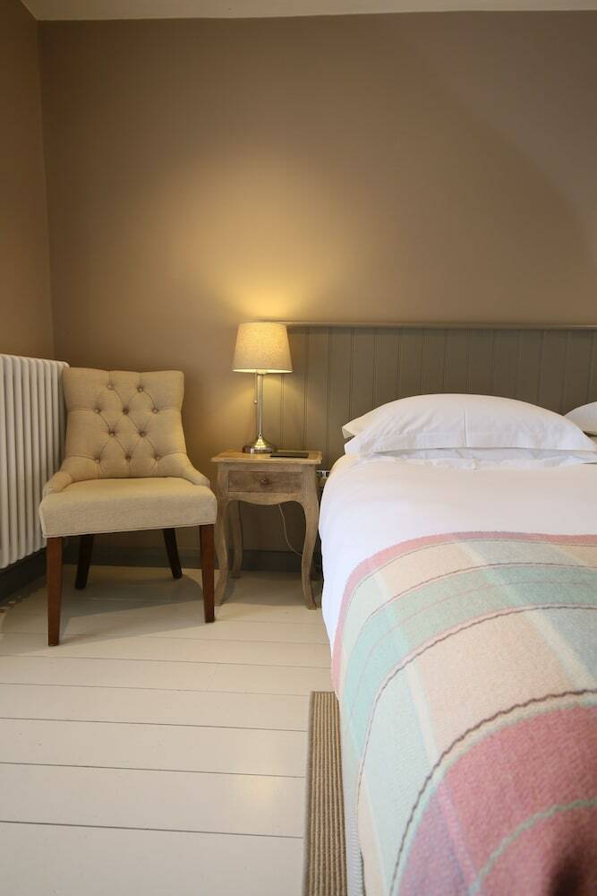 The Apartments Quidhampton Mill