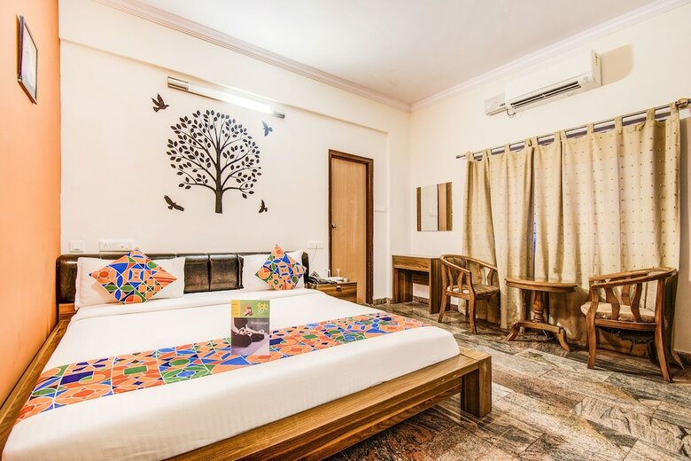 Hotel Fabexpress Goyal Residency