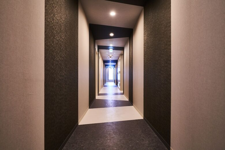 Hostal &and Hostel Shinsaibashi East