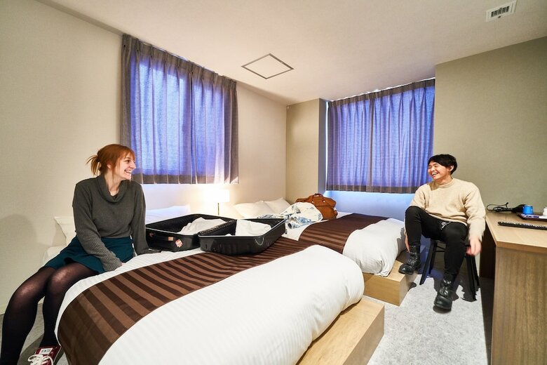 Hostal &and Hostel Shinsaibashi East