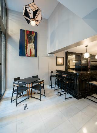 Hotel Fos Downtown Suites