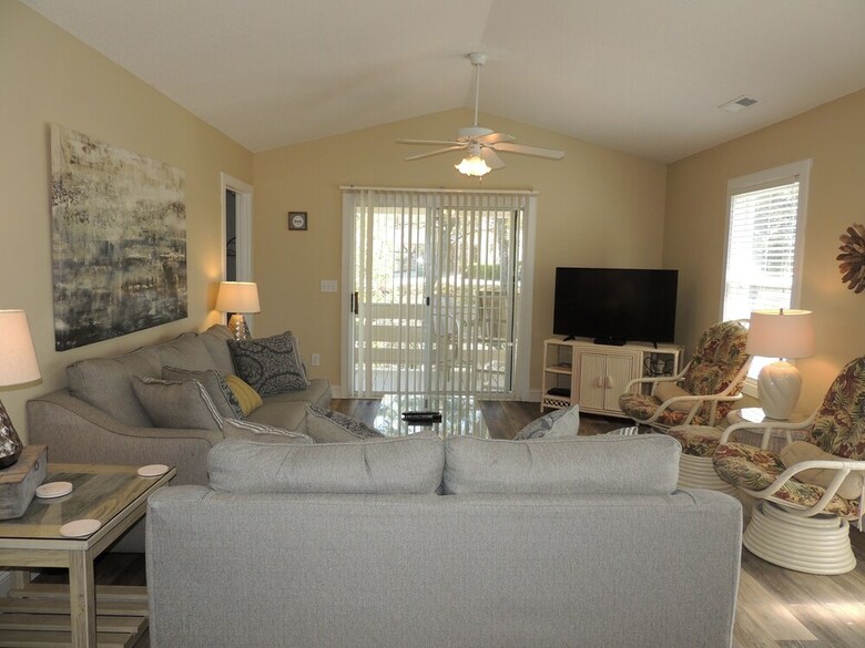 Ocean Green Cottage #9651