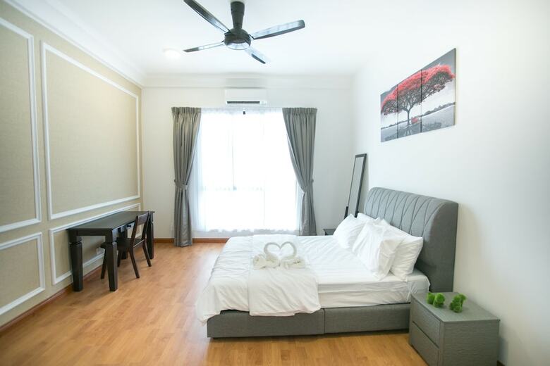 Apartamentos The Platino Johor Bahru
