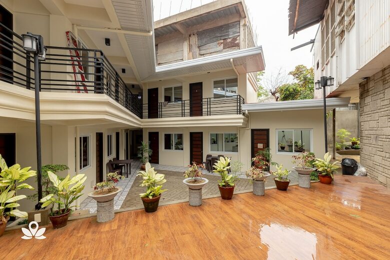 Hotel Zen Rooms Happy Grey Vigan