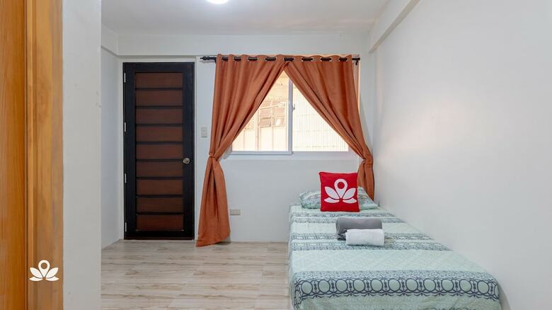 Hotel Zen Rooms Happy Grey Vigan