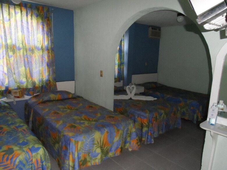 Hotel Dorados Conventions & Resort