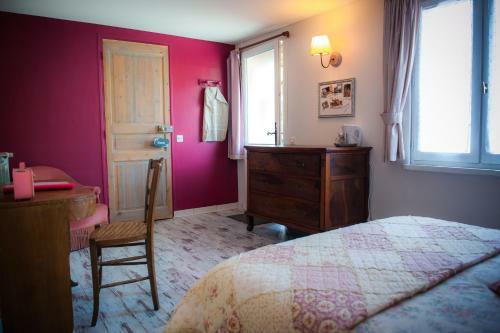 Hostal Chambres D'h�tes La Combe De Redoles