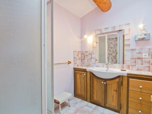 Holiday Home Les Cotes St Martin Castillon
