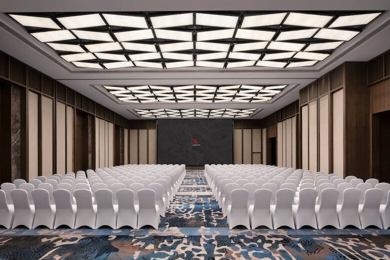 Xuzhou Marriott Hotel Lakeview