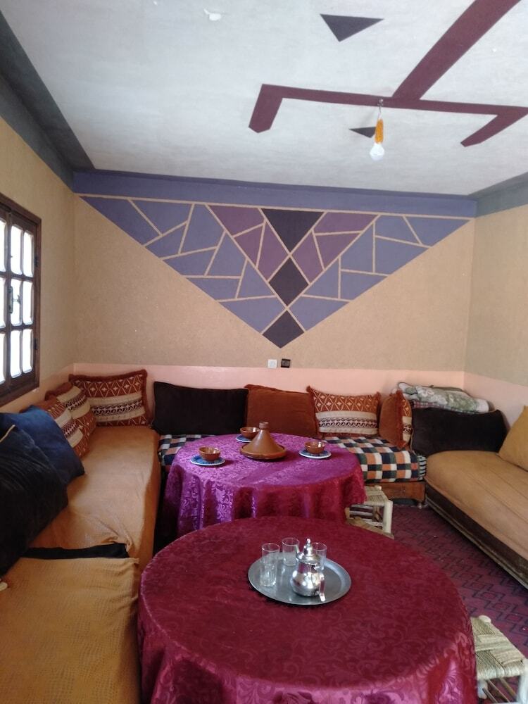 Hotel Tanssi House